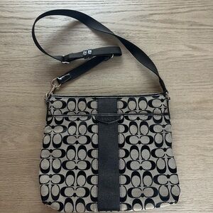 Stylish Black and Tan Shoulder Bag
